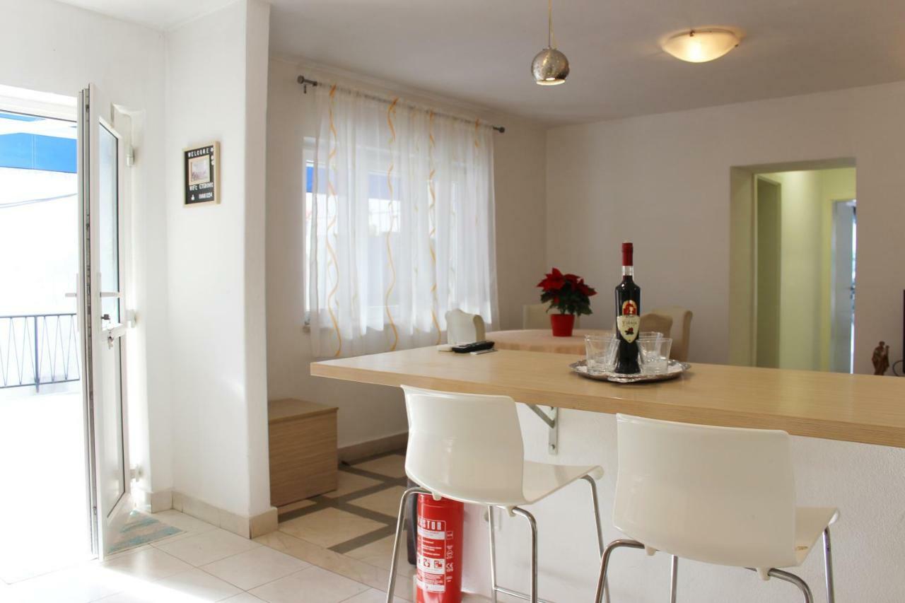 Apartment Pino Pucisca Ngoại thất bức ảnh